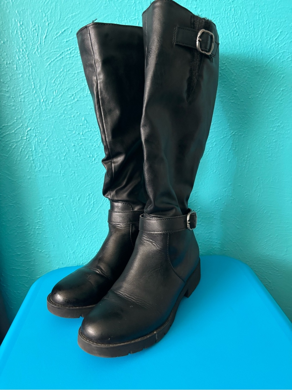 Women's Black Knee-High Buckle Boots